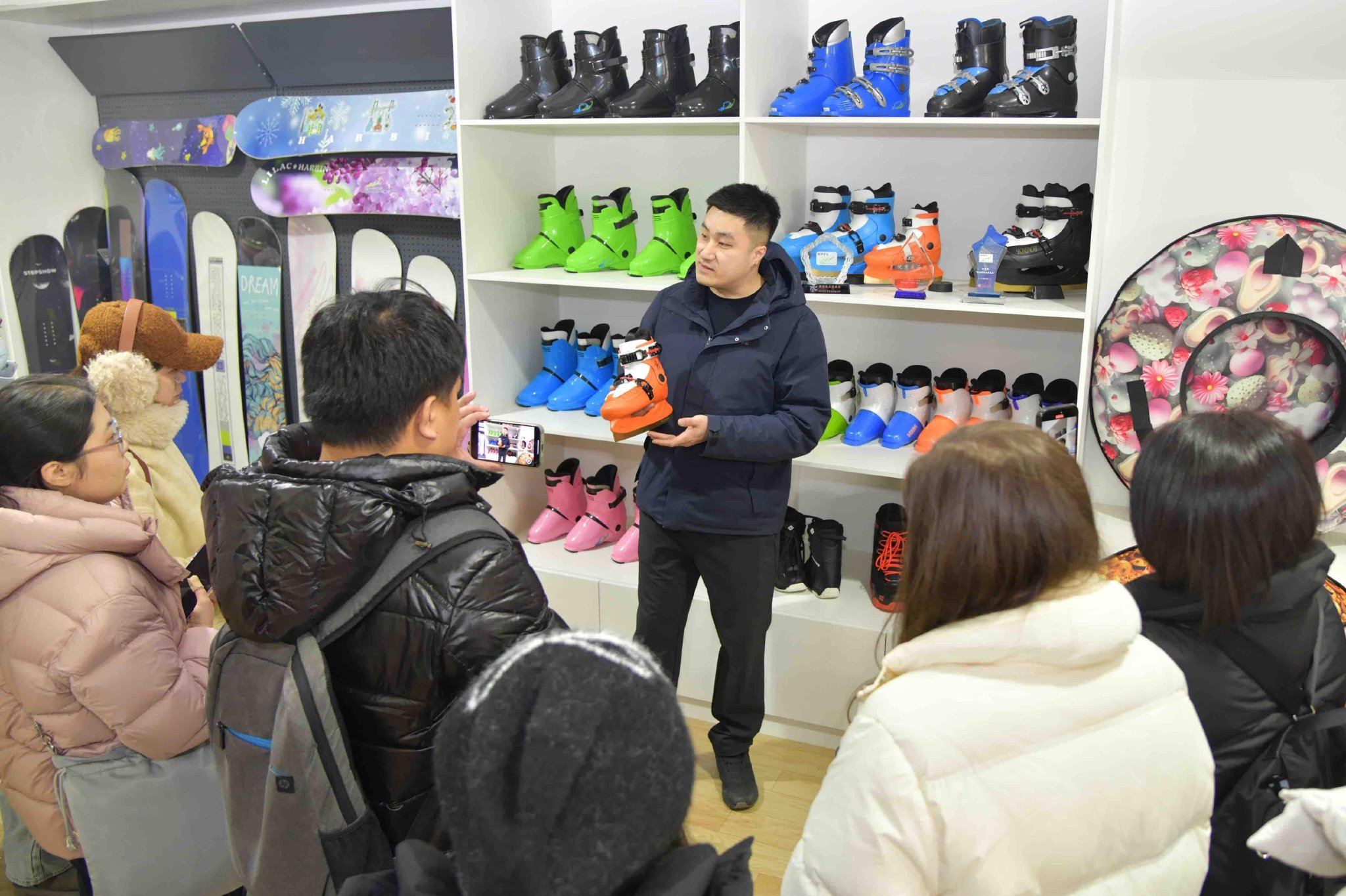 6939609b21ddf.jpg 6939609b21ddf.jpg